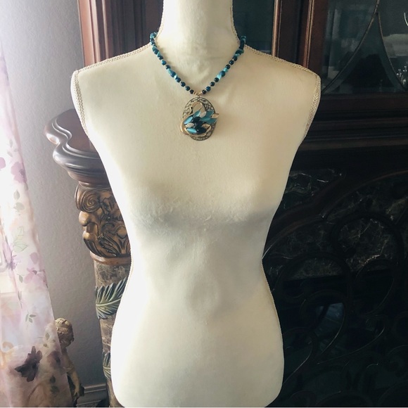 Handcrafted repurpose moon glow swan agate howlite stone necklace - Picture 5 of 14